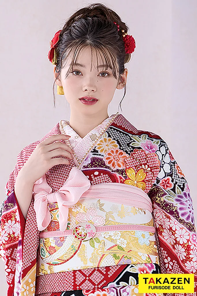 正統派古典 赤/黒 絞り風/毬柄 人気 はんなり 可愛い 高級振袖 金駒繍