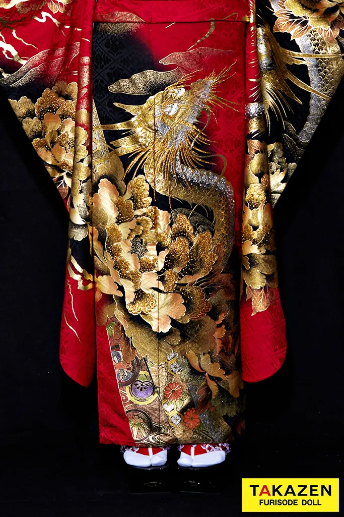 ジャパンモード 赤/黒/ゴールド(金色) 本家龍柄 派手 渋い振袖
