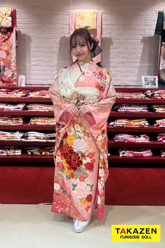 安い！正統派古典 白/ピンク 椿柄 上品 おしとやか 低身長さんにも