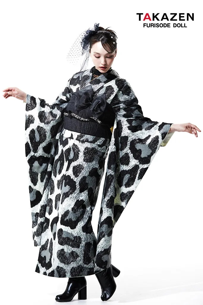 モード系 グレー/黒 ヒョウ柄 かっこいい モノトーン ブーツスタイル