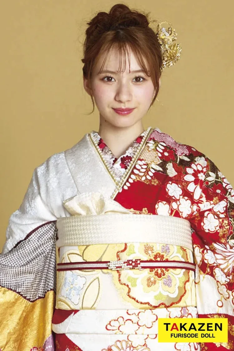 最高級古典柄振袖 滝泰/最高級金彩刺繍絞り友禅 赤/金 貝桶柄/牡丹柄