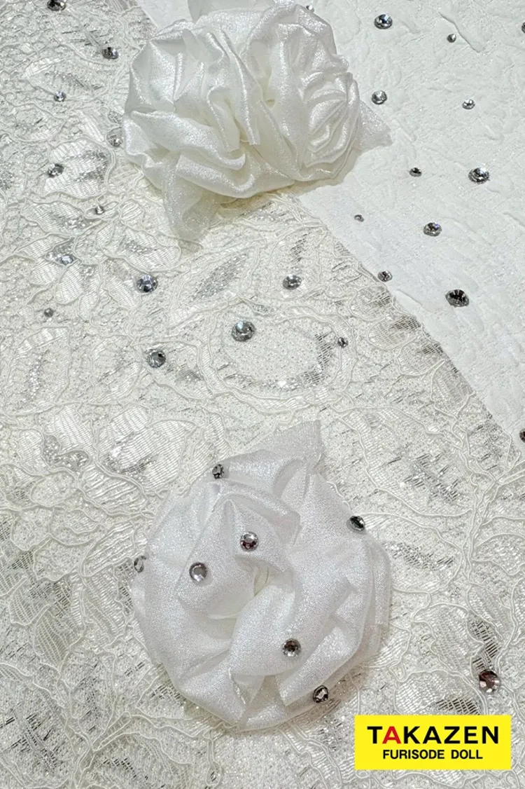 最新作ヘップバーンシュシュ 白/オールホワイトコーデ お花付き