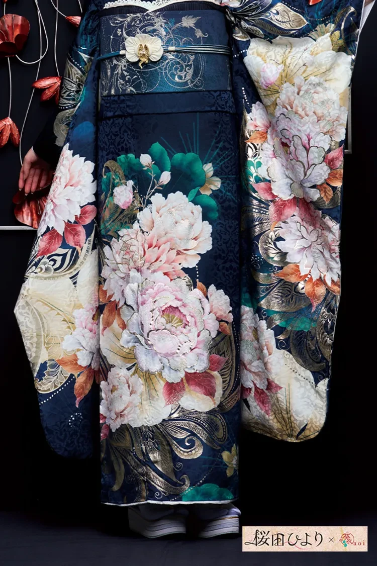 桜田ひよりブランド振袖 ネイビー 牡丹柄 華やか 綺麗 豪華 【通販可