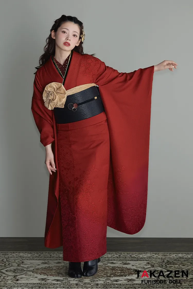 ヴィンテージスタイル 赤 無地 目立つ振袖 個性的 スタイリッシュ