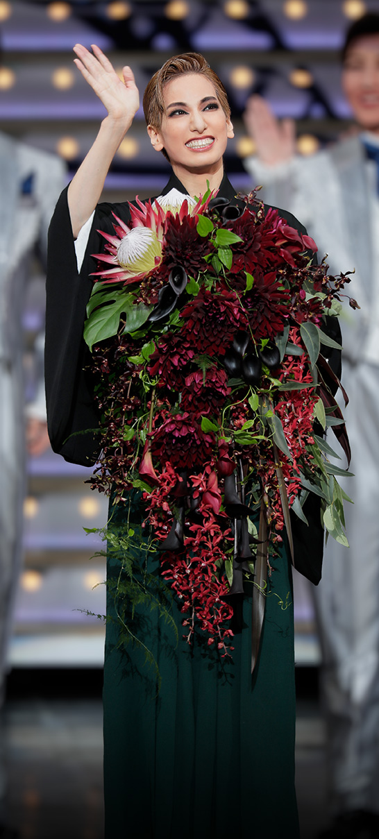 柚香 光「ザ・ラストデイ」｜宝塚歌劇をブルーレイ・DVD・CDで楽しむ