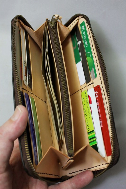 幸福のココペリ ラウンドファスナー長財布 | FREE BIRD 財布＆バッグ