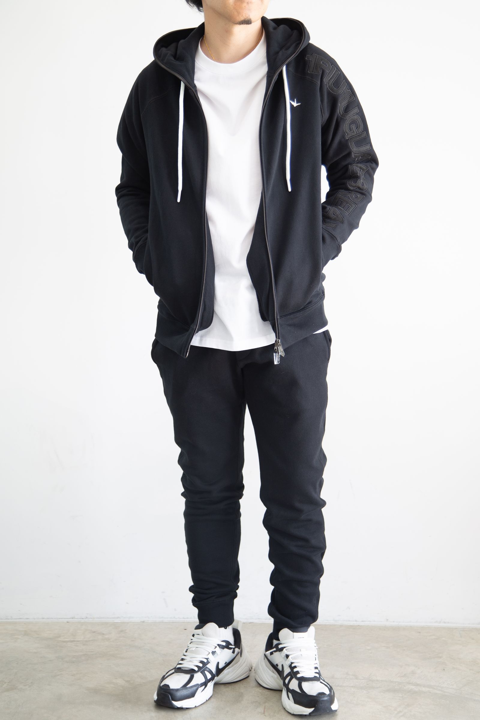 1PIU1UGUALE3 RELAX - 【セットアップ】スリーブロゴ・サイドロゴ