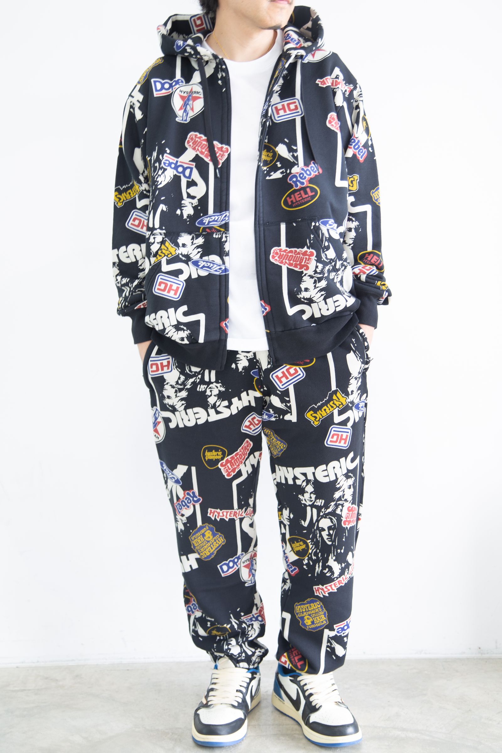 HYSTERIC GLAMOUR - 4GIRLS柄 パーカー / ブラック | Tempt