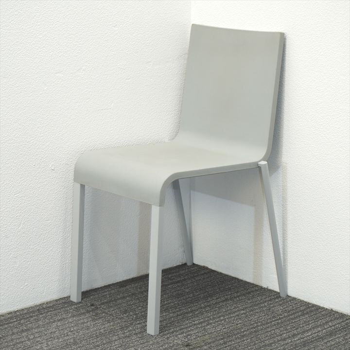 ヴィトラ .03(ゼロスリー) スタッキングチェア グレー 特価品- 中古