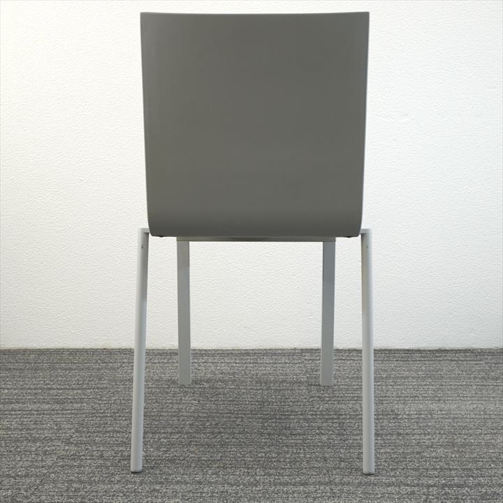 ヴィトラ .03(ゼロスリー) スタッキングチェア グレー 特価品- 中古