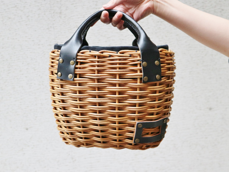 eb.a.gos【エバゴス】紅籐とブライドルレザー使いの贅沢カゴバッグ入荷