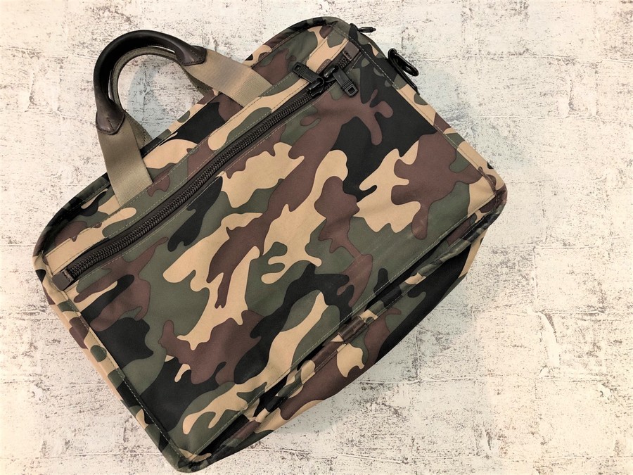 TUMI/トゥミ】SHIPS別注エクスパンダブルブリーフケース買取入荷