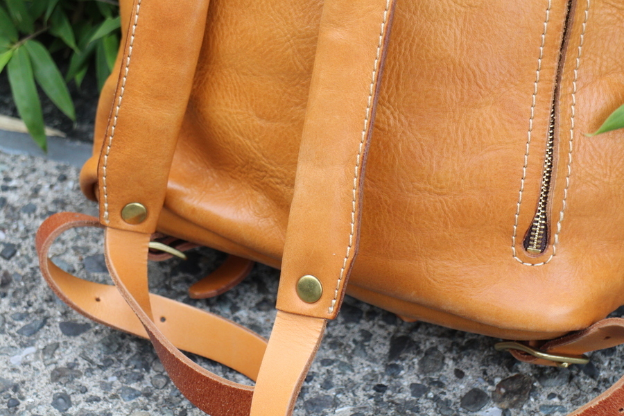 Herz/ヘルツ】から【星のリュック】のご紹介です。[2020.06.12発行