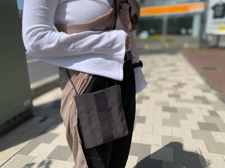 買取強化ブランド【HERMES/エルメス】よりミニショルダーポーチが買取