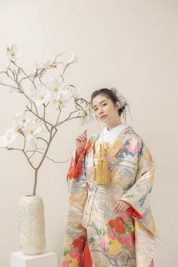 色打掛・白地花車｜白無垢・色打掛レンタルなら結婚式着物専門の【THE