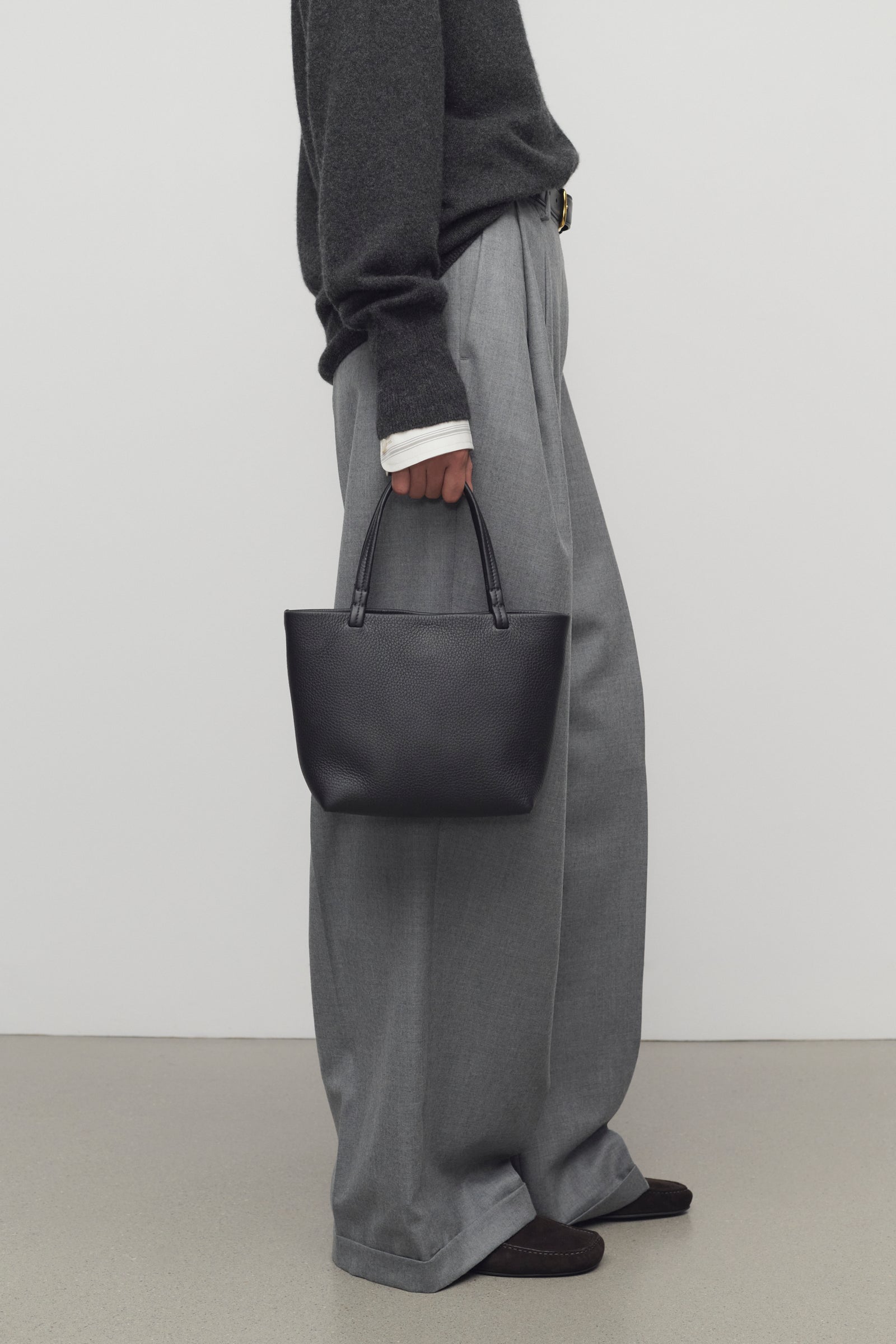 Small Park Tote レザー製のバッグ ブラック – The Row