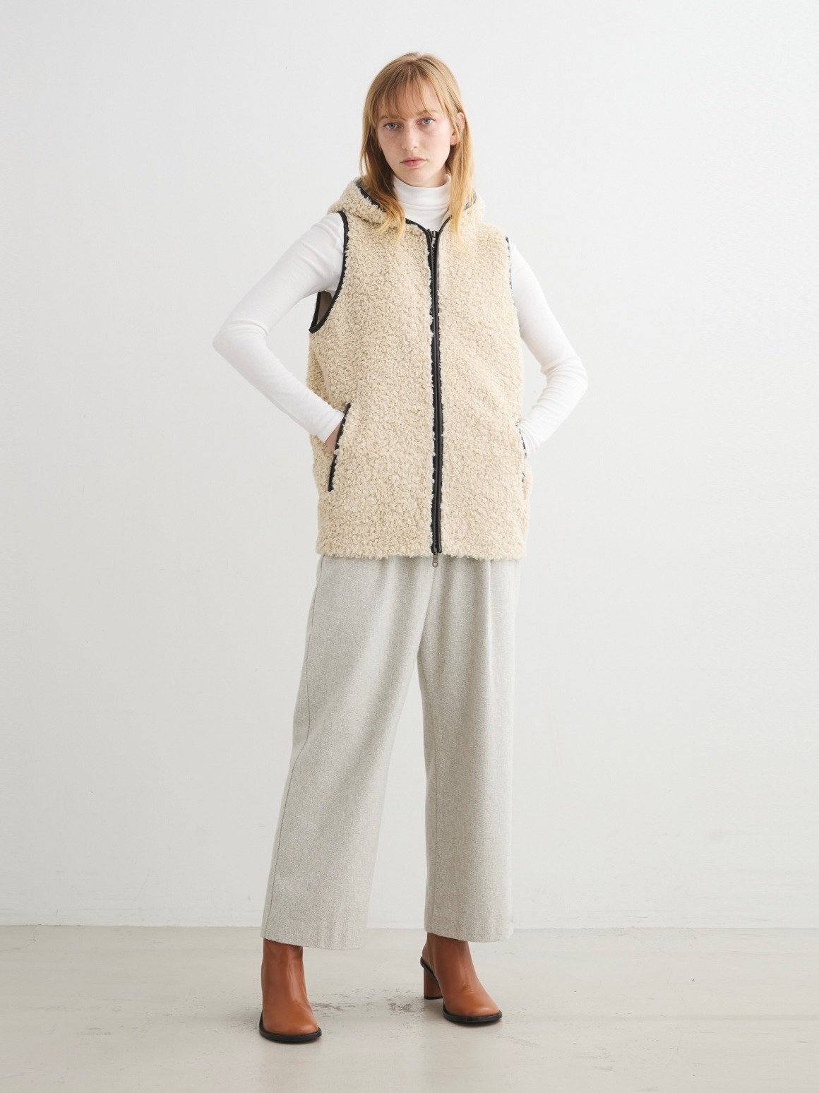 Nova】Poodle boa hoody vest｜スリードッツ オフィシャルオンライン