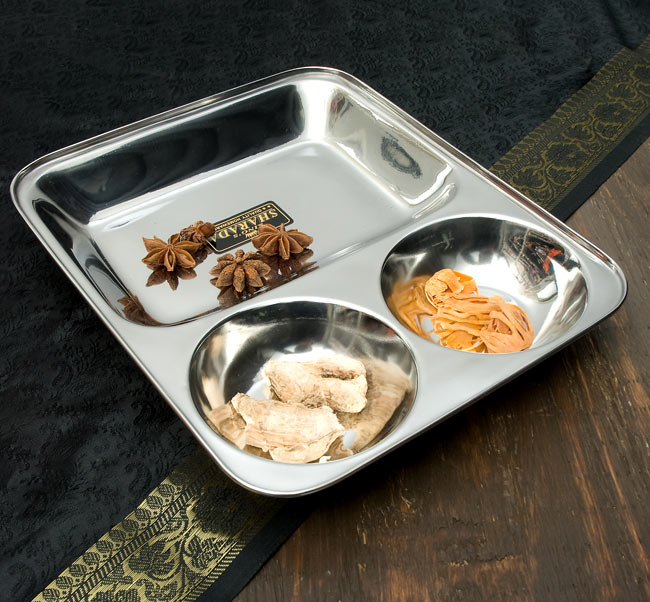 3分割ランチプレート 【四角】26.5cm x 22cm の通販 - TIRAKITA.COM