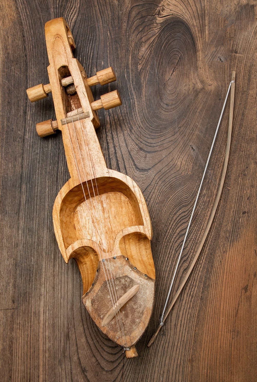 ネパールのサーランギ ナチュラル の通販[送料無料] - TIRAKITA.COM