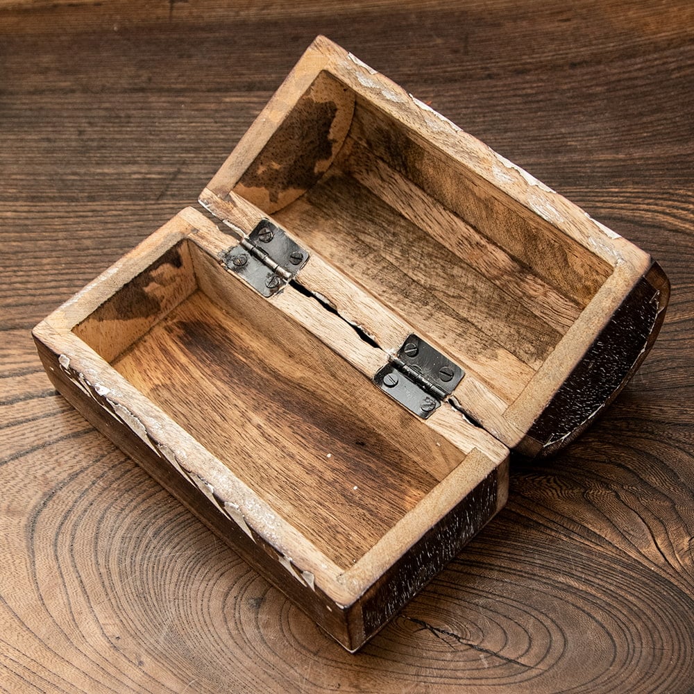 チェスト型の小物入れ 環境にやさしいマンゴーウッド製 9cm x 15.5cm