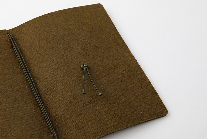 TRAVELER'S notebook Passport Size Olive / トラベラーズノート
