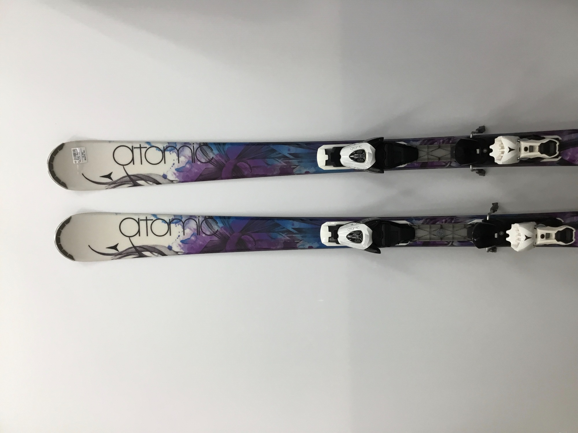 ATOMIC COOL MINX(アトミッククールミンクス)のスキー板を買取入荷しま