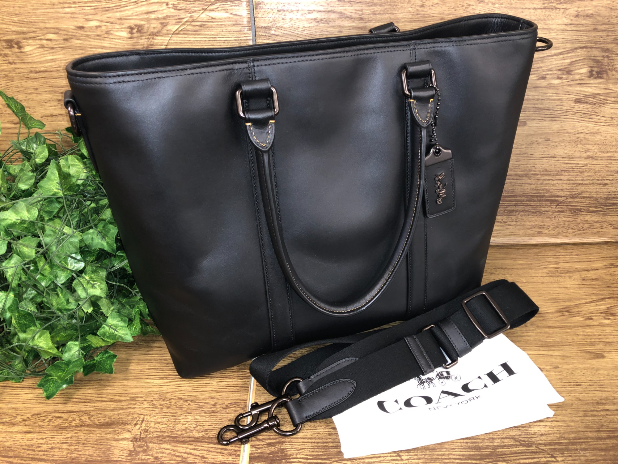 COACH(コーチ)のメトロポリタントートバッグを買取入荷しました