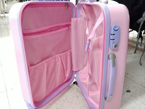 サンリオ当たりくじのスーツケース入荷いたしました【三鷹店】｜2018年