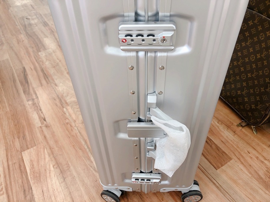 激レア！成約記念品☆】未使用のメルセデスベンツ キャリーケースをご