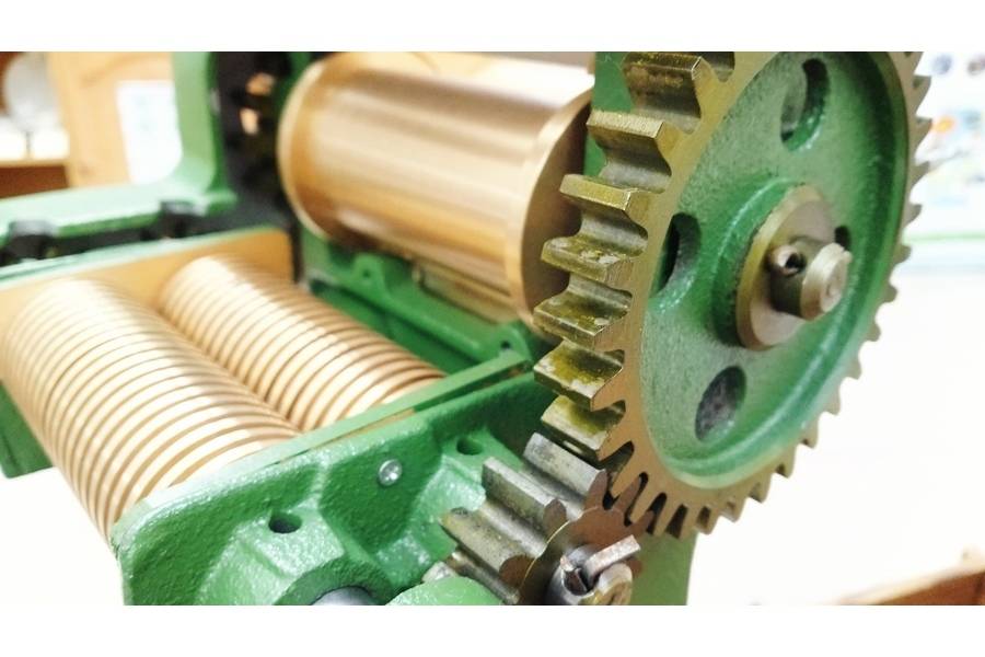 アナログだからこそ超うまい!!小野式1型製麺機が買取入荷しました