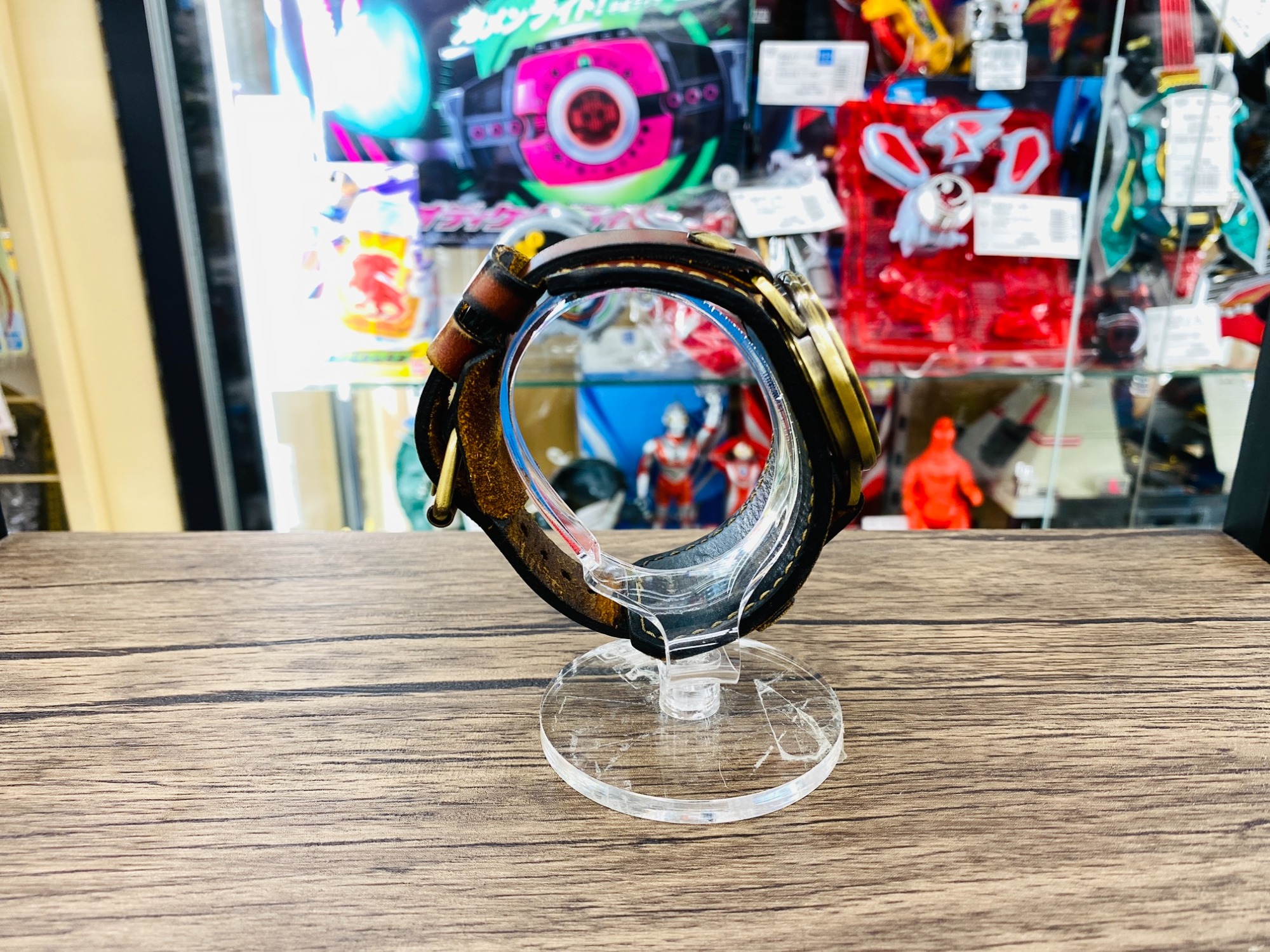 仮面ライダービルド × ハロルズギアDG 腕時計 買取入荷しました