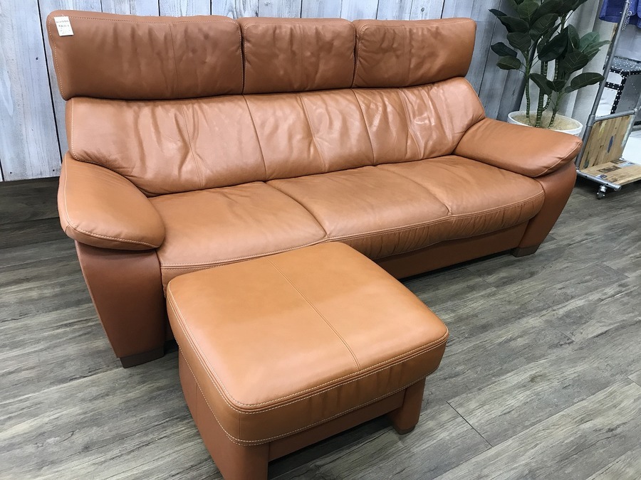 karimoku（カリモク）】人気のZT73シリーズのオットマン付き3人掛け