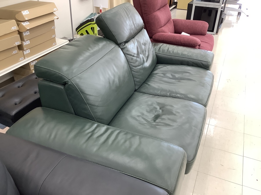 お値段見直しました！ Domicil (ドミシール) 電動リクライニングソファ