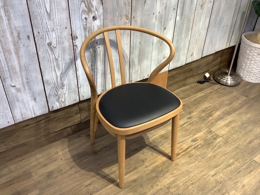 秋田木工】曲木家具をつくり続ける秋田木工のダイニングチェア（No.503