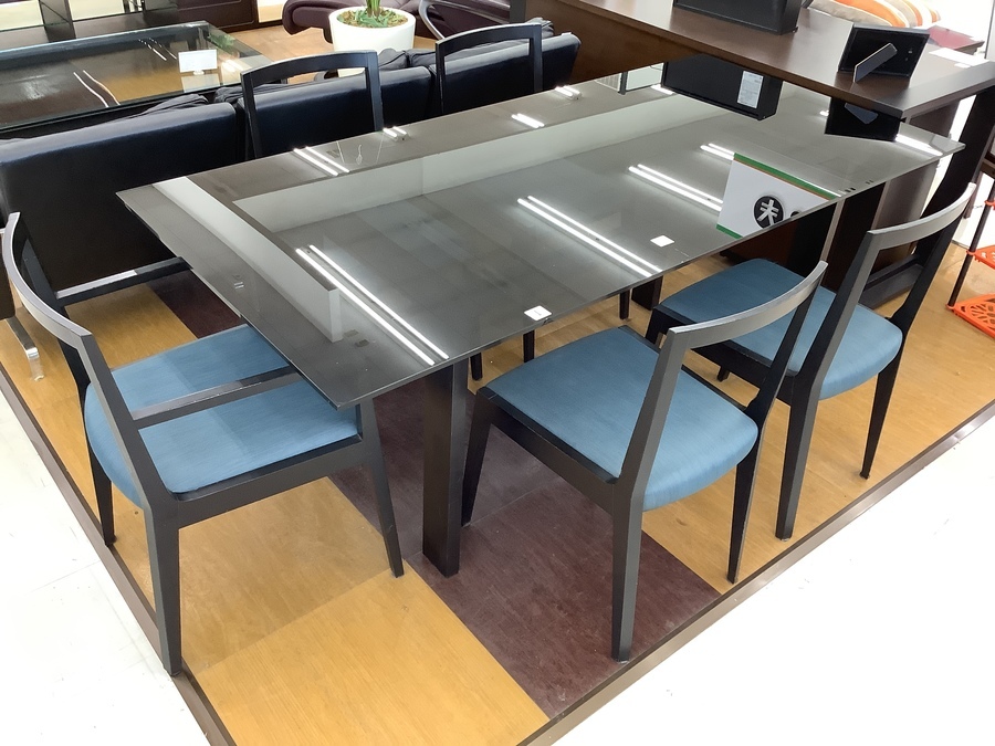 スマホで購入】CASSINA IXC. (カッシーナ・イクスシー) ダイニング6点