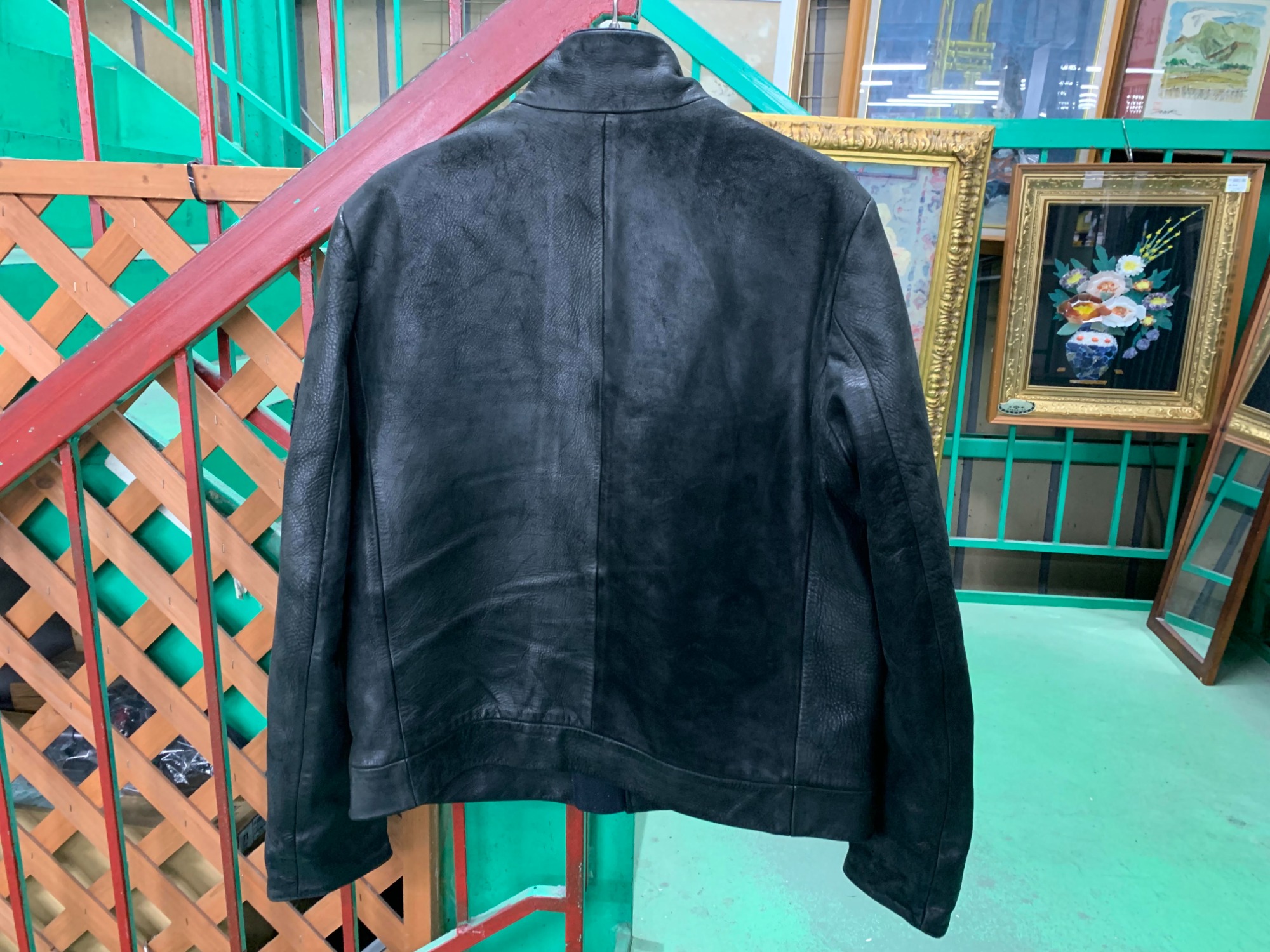 STONE ISLAND/ストーンアイランド】レザージャケットが買取入荷しま