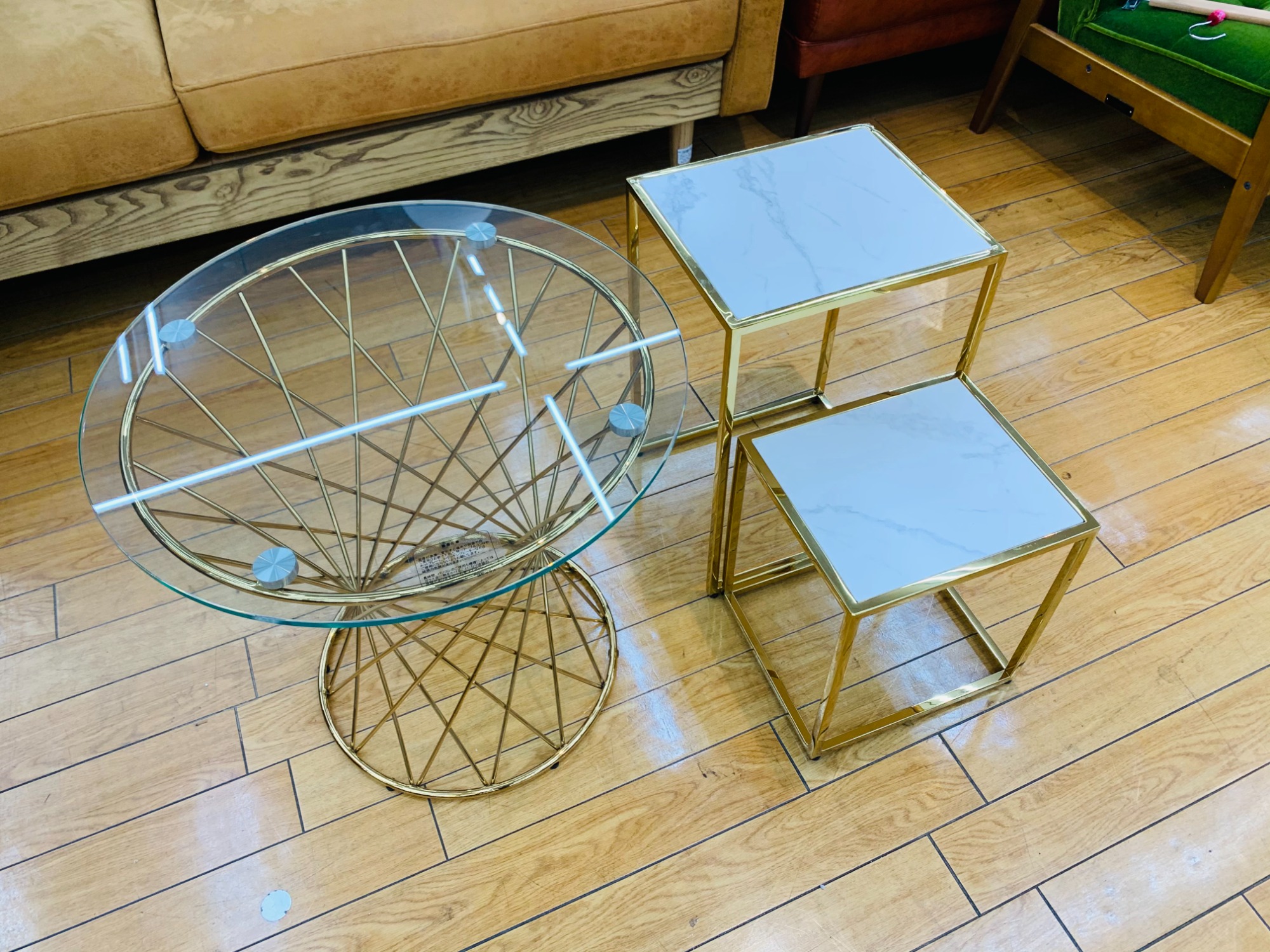 Franc franc（フランフラン）のサイドテーブル／ネストテーブルをご