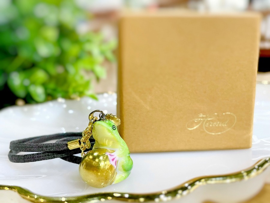 Herend（ヘレンド）ネックレス カエルの王様 が買取入荷致しました