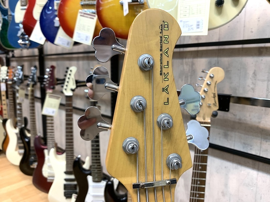 LAKLAND(レイクランド)の5弦ベースSL55-94 Deluxeが買取入荷しました