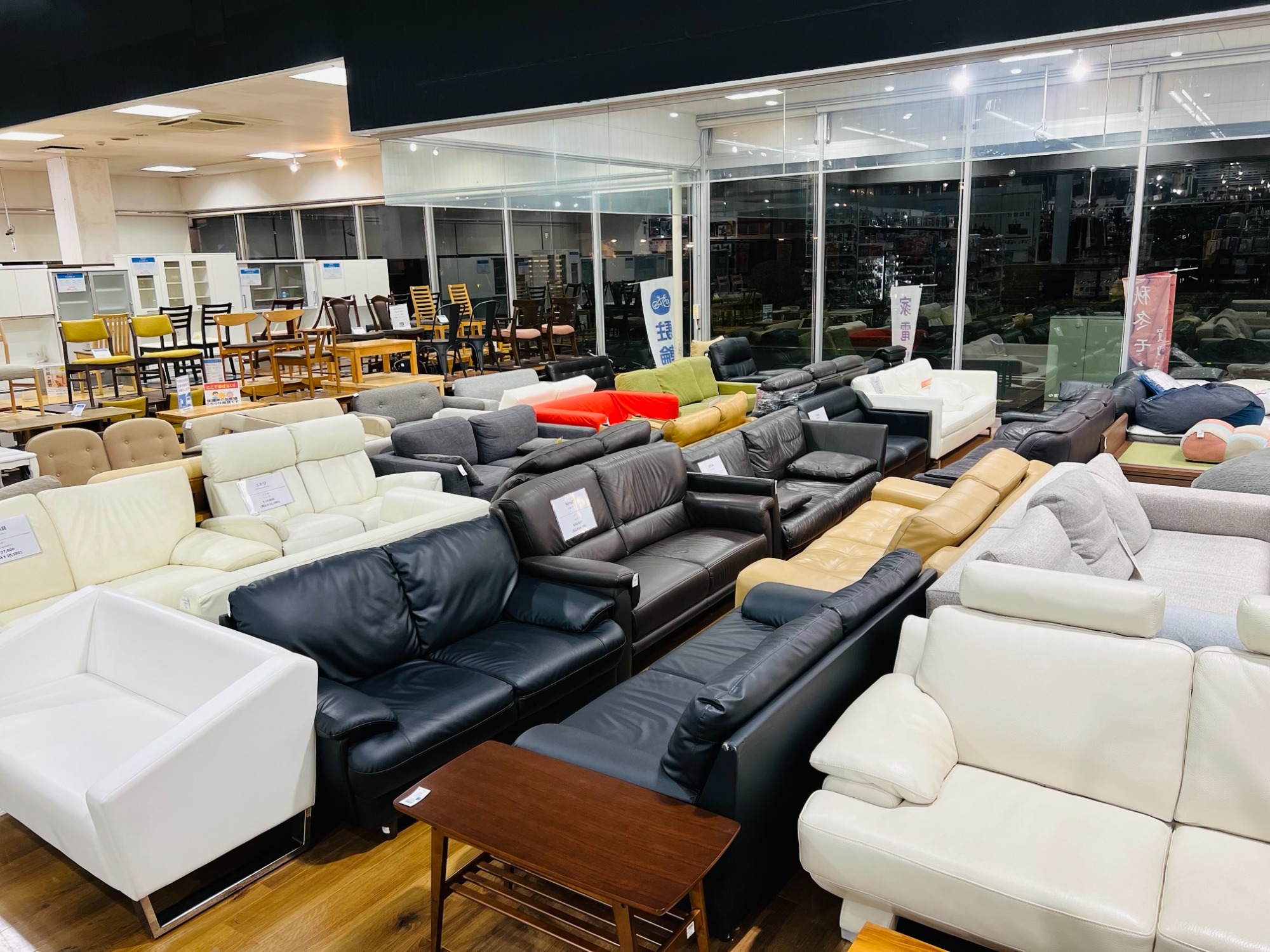 大型家具多数お取り揃え!】roche bobois （ロッシュ ボボア）マジョン