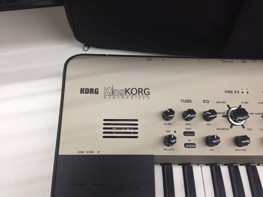 WEB販売中】KORG KINGKORG 61鍵シンセサイザー買取入荷致しました