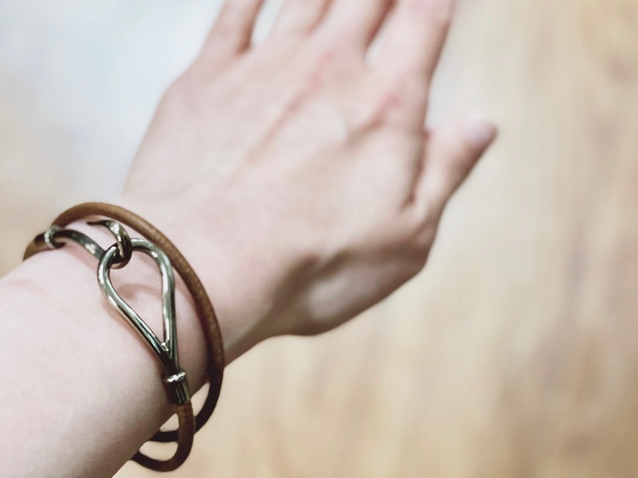 HERMES(エルメス)から2連ジャンボブレスレットを入荷しました【中央