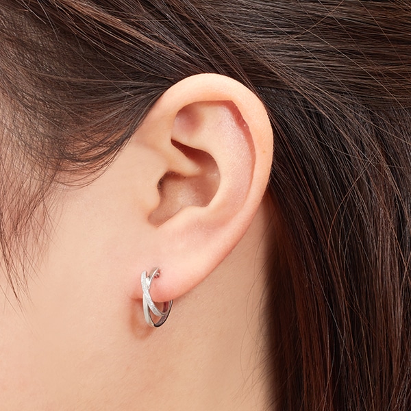 JEWELRY TSUTSUMI K10ホワイトゴールドダイヤモンドピアス - K10