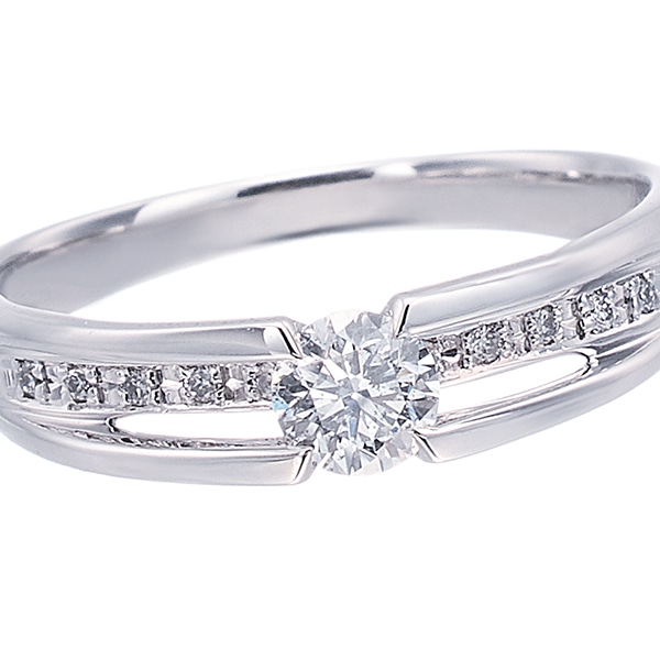 プラチナ鑑定書付ダイヤモンドリング（0.3カラット）(RKR094)|TSUTSUMI