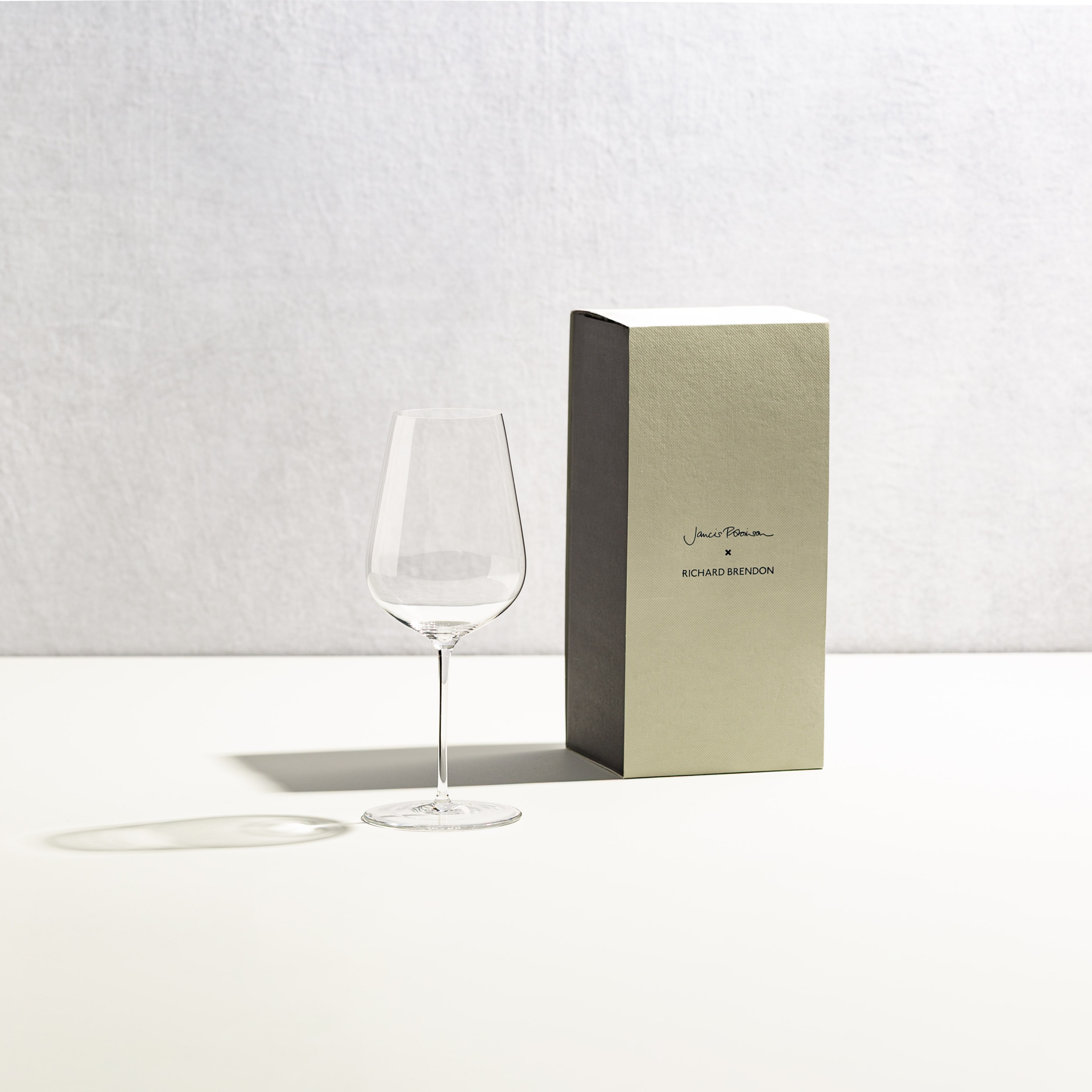 おすすめの人気ワイングラス商品一覧 赤ワイン白ワイン兼用の万能型