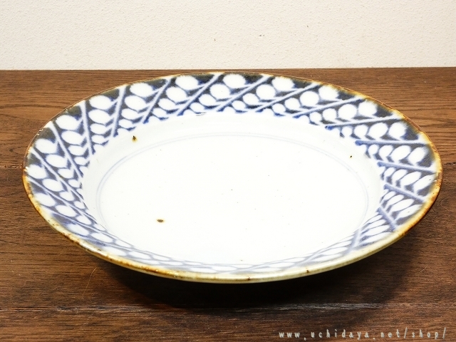 砥部焼 中田窯 6寸リム皿 （すずらん） | 内田屋通販
