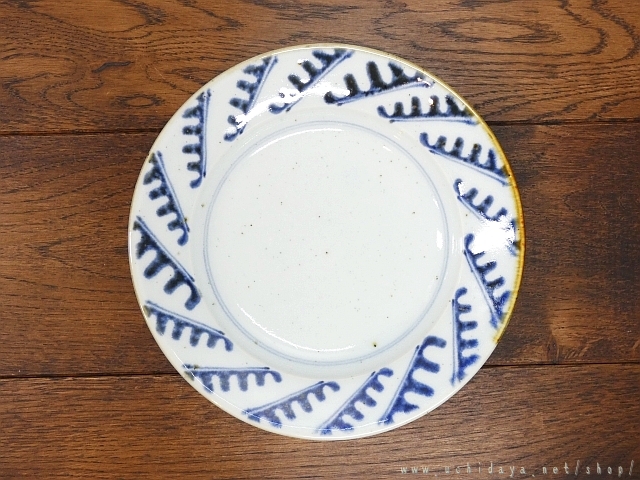 砥部焼 中田窯 6寸リム皿 （印判波） | 内田屋通販