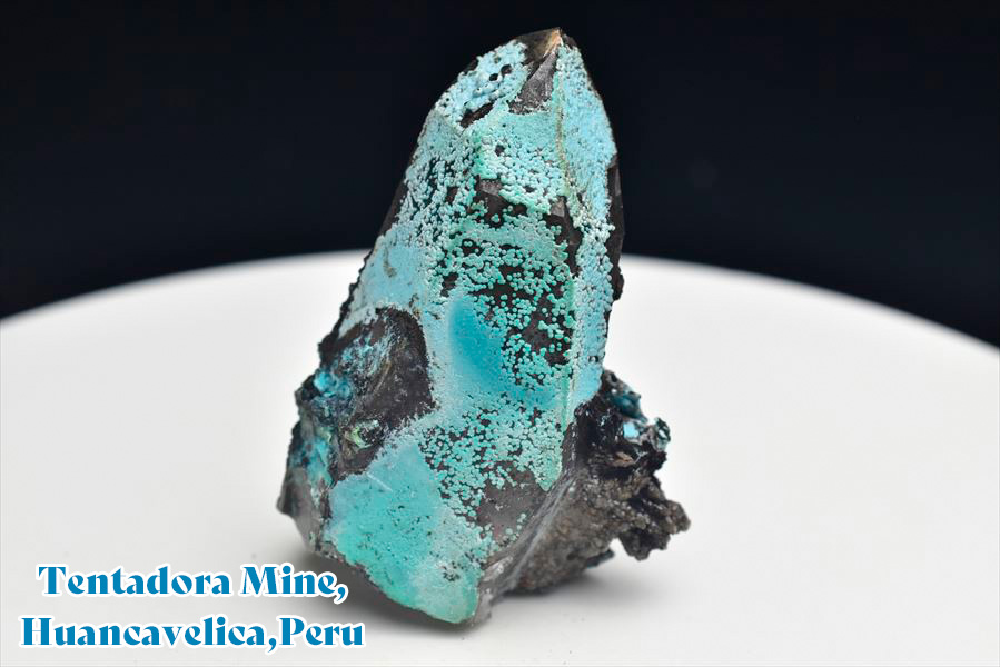 新産鉱物 クリソコラクォーツ（Tentadora鉱山）結晶原石｜アップ