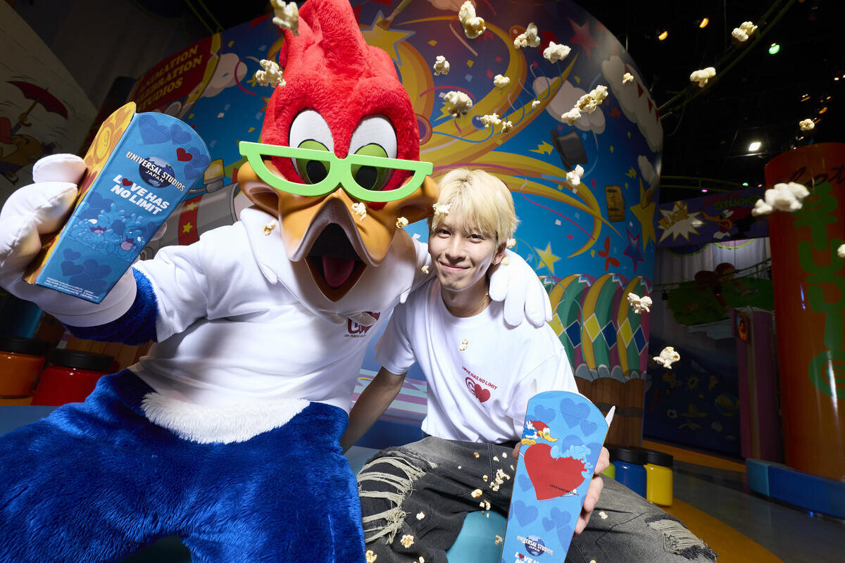 LOVE HAS NO LIMITチャリティグッズ第三弾 SNS世代が注目する覆面現代