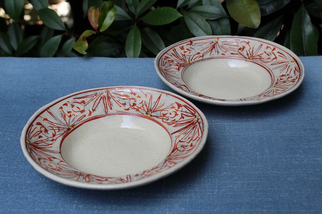 岐阜県土岐市の日比野正明さんの安南赤絵5寸リム鉢 うつわ家膳｜人気